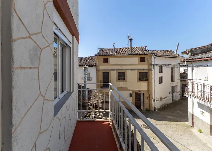 La Casa De Abuelos-la Parra